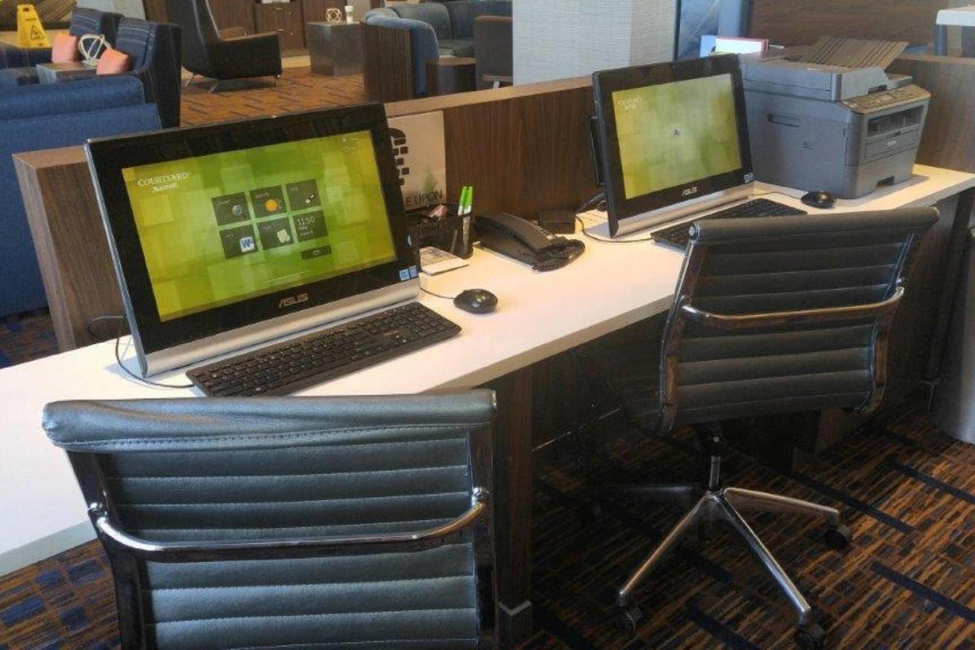 Hotel Courtyard By Marriott Airport Winnipeg